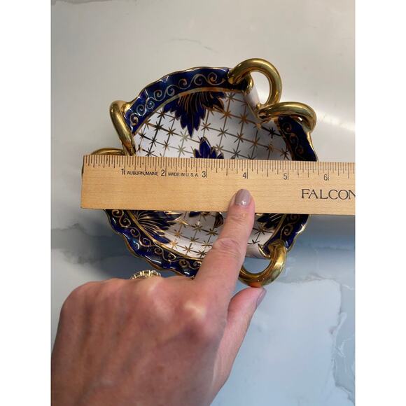 Vintage Blue White and Gold Porcelain China Floral Candy Dish - Picture 8 of 9